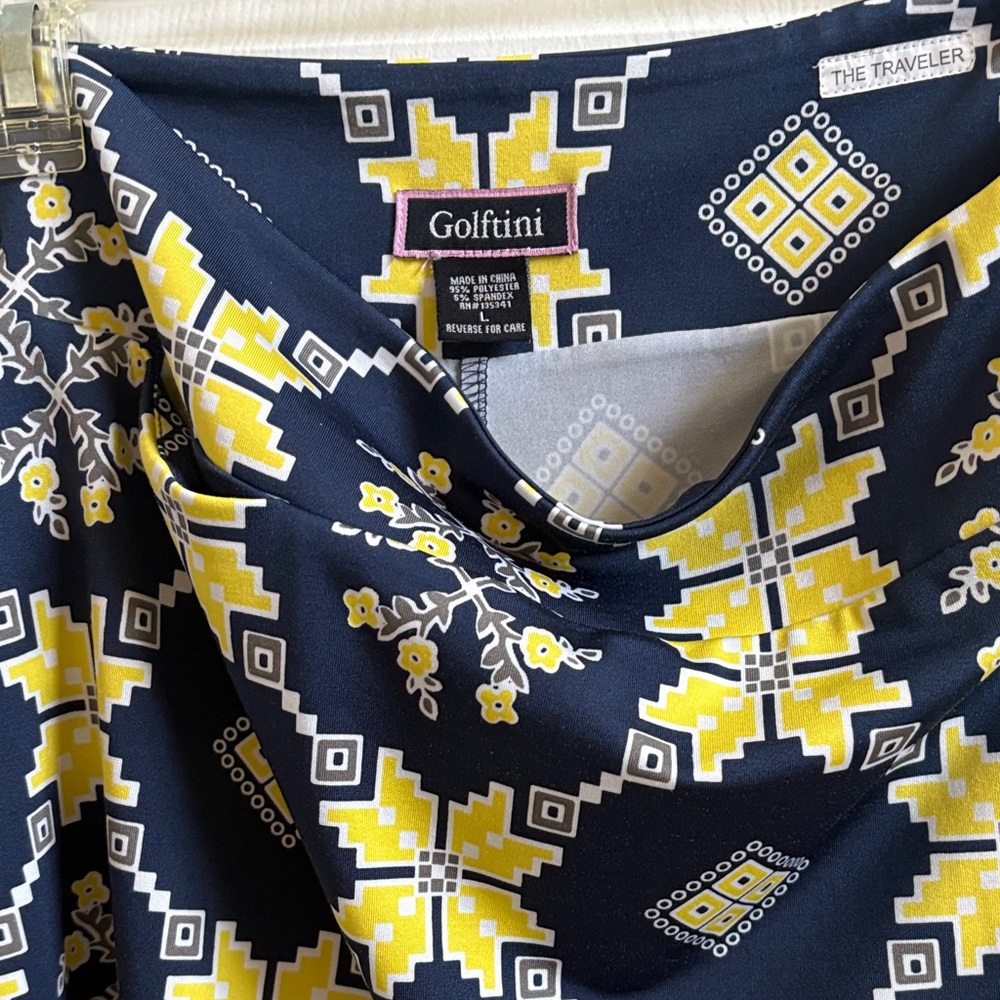 Golfini The Traveler Women's Navy & Yellow Printed Skort
